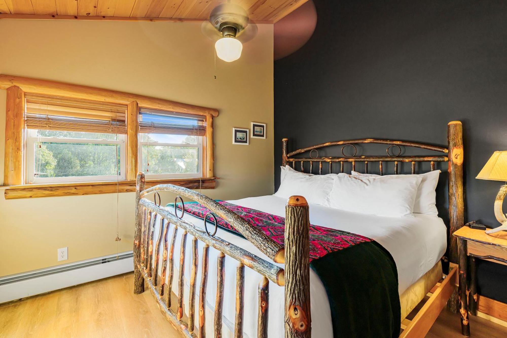 The Alpine Lodge North Creek Екстер'єр фото