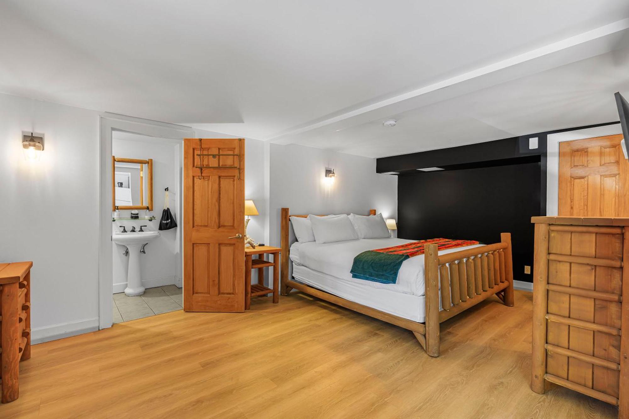 The Alpine Lodge North Creek Екстер'єр фото